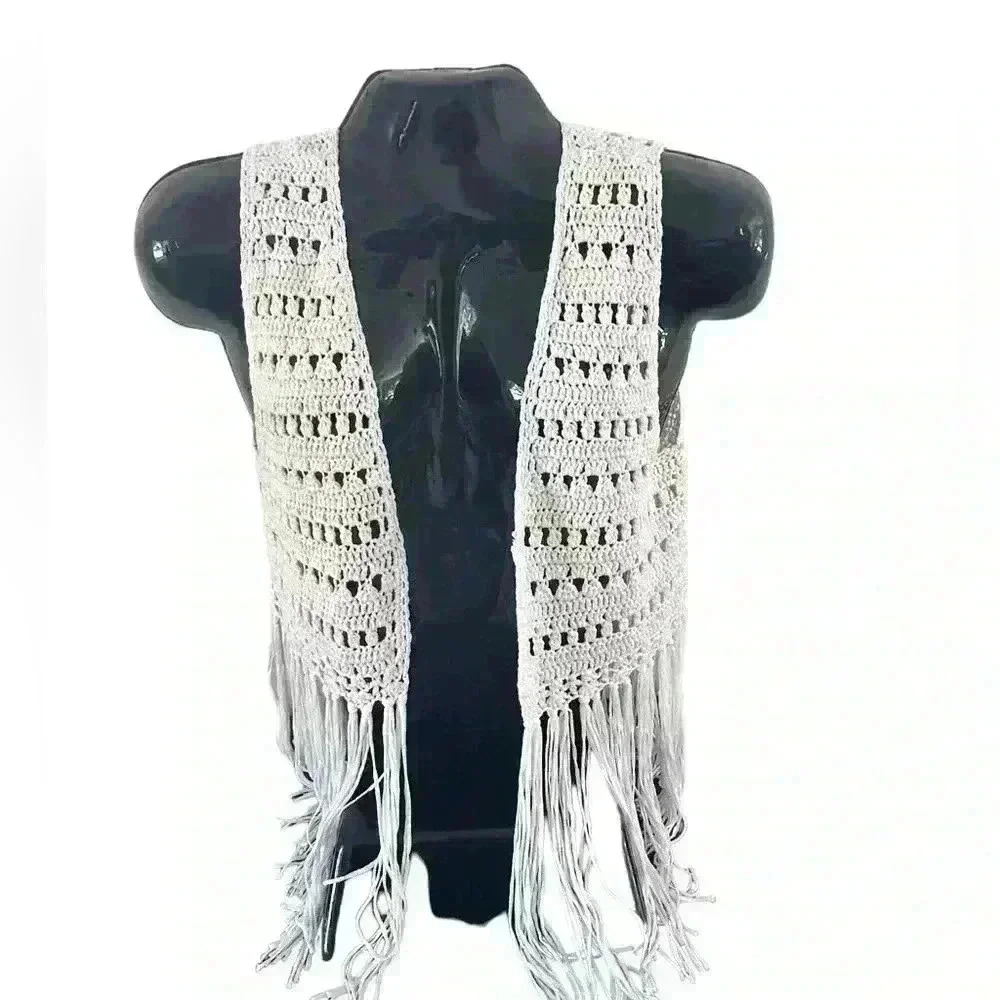 Women’s Crochet Top Size Medium M Fringe Ivory‎ Cropped Tomato Girl Summer